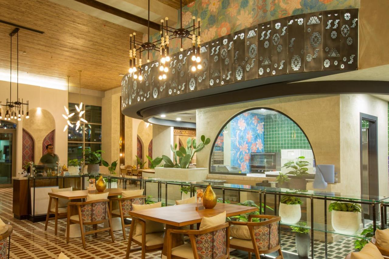 Citadines Abhaアパートホテル エクステリア 写真 The interior of the restaurant